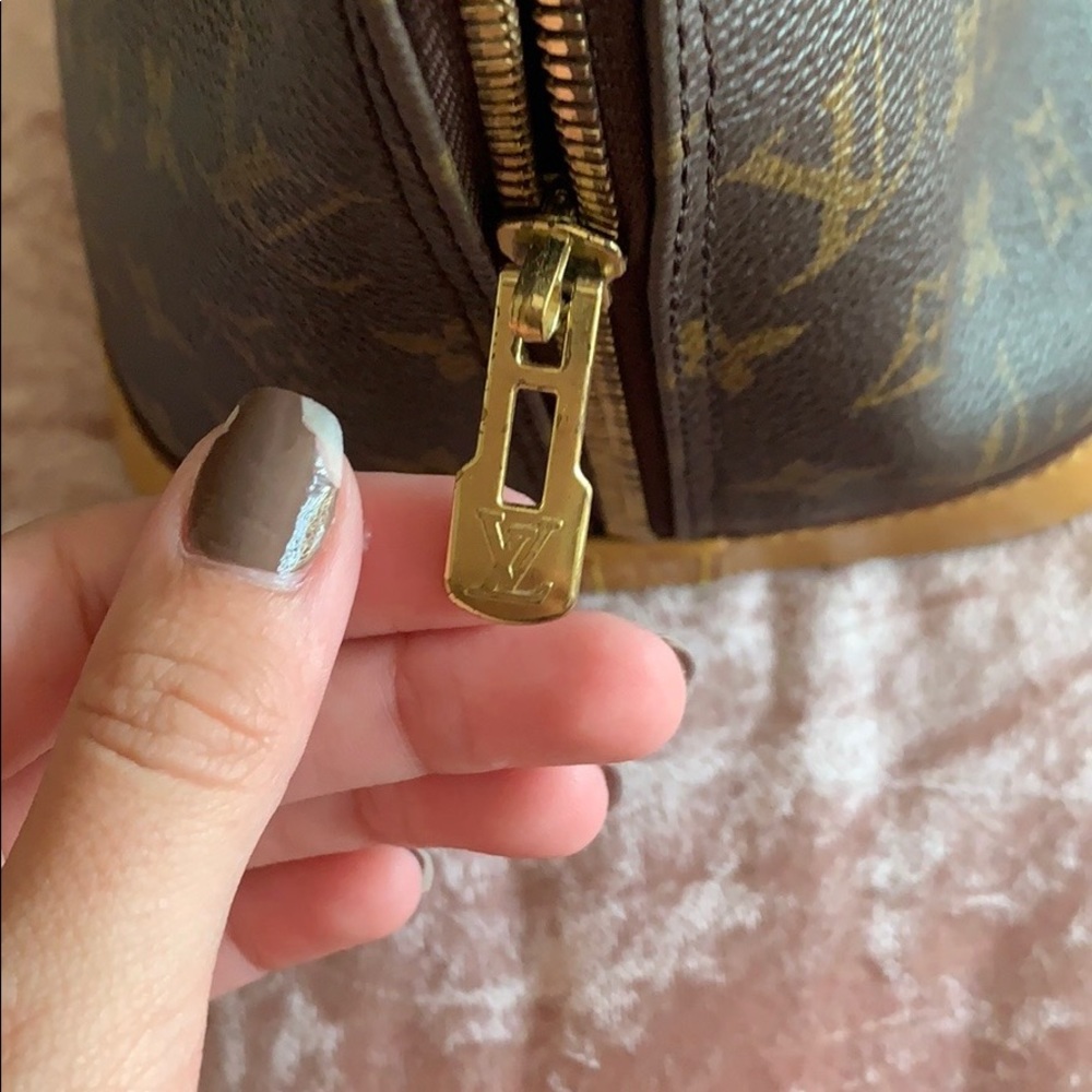 COPY - Louis Vuitton Alma Piurse - Picture 3 of 9